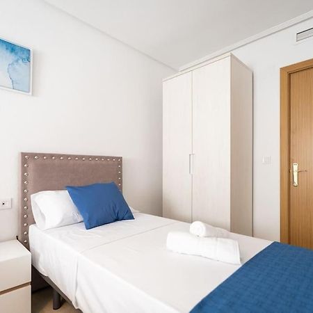 Amplio Apartamento 2 Dormitorios Cerca De La Playa Аликанте Екстериор снимка