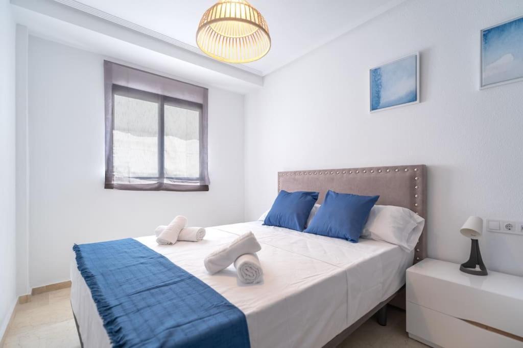Amplio Apartamento 2 Dormitorios Cerca De La Playa Аликанте Екстериор снимка